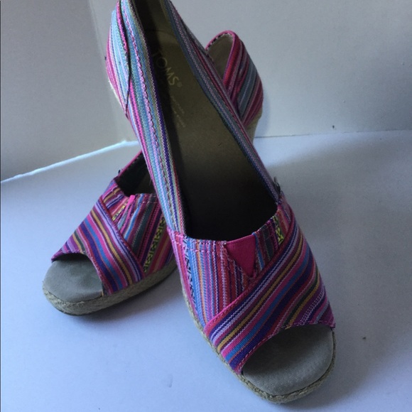 Toms wedge size 8W fabric stripe jute heel peep to - Picture 10 of 10